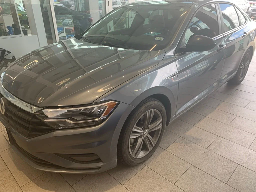 Used 2021 Beige Volkswagen R-Line image 1
