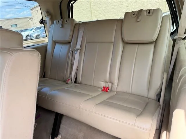 Used 2012 Red Ford XLT image 12