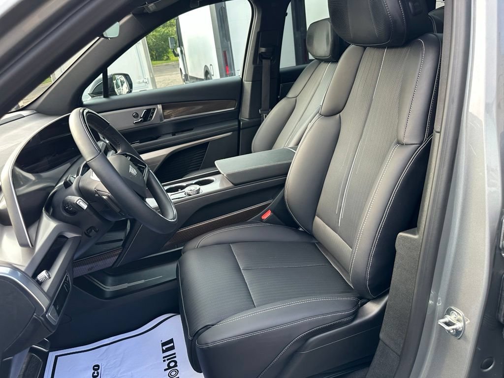 2026 Cadillac VISTIQ Luxury - Photo 25