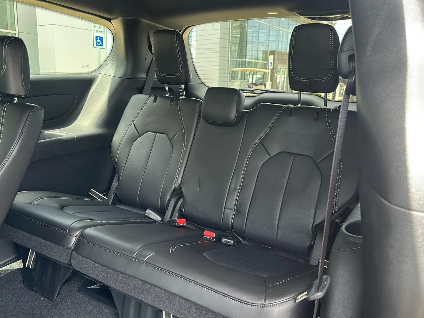 2026 Chrysler Pacifica Select - Photo 30