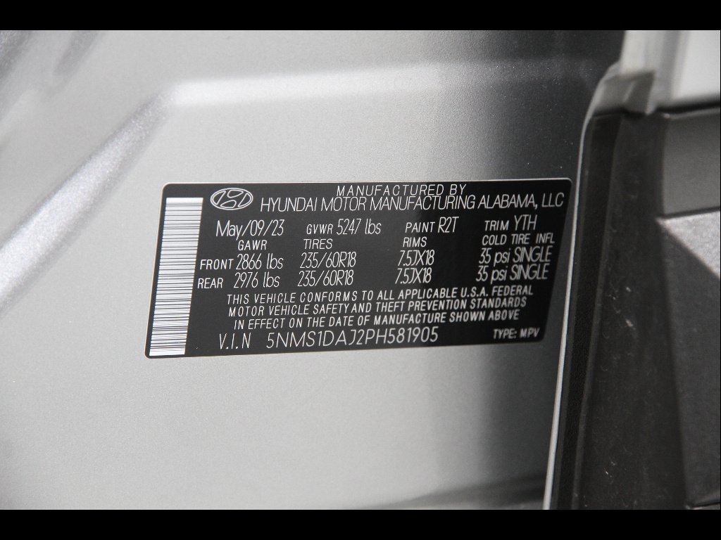 2023 Hyundai Santa Fe SE - Photo 22