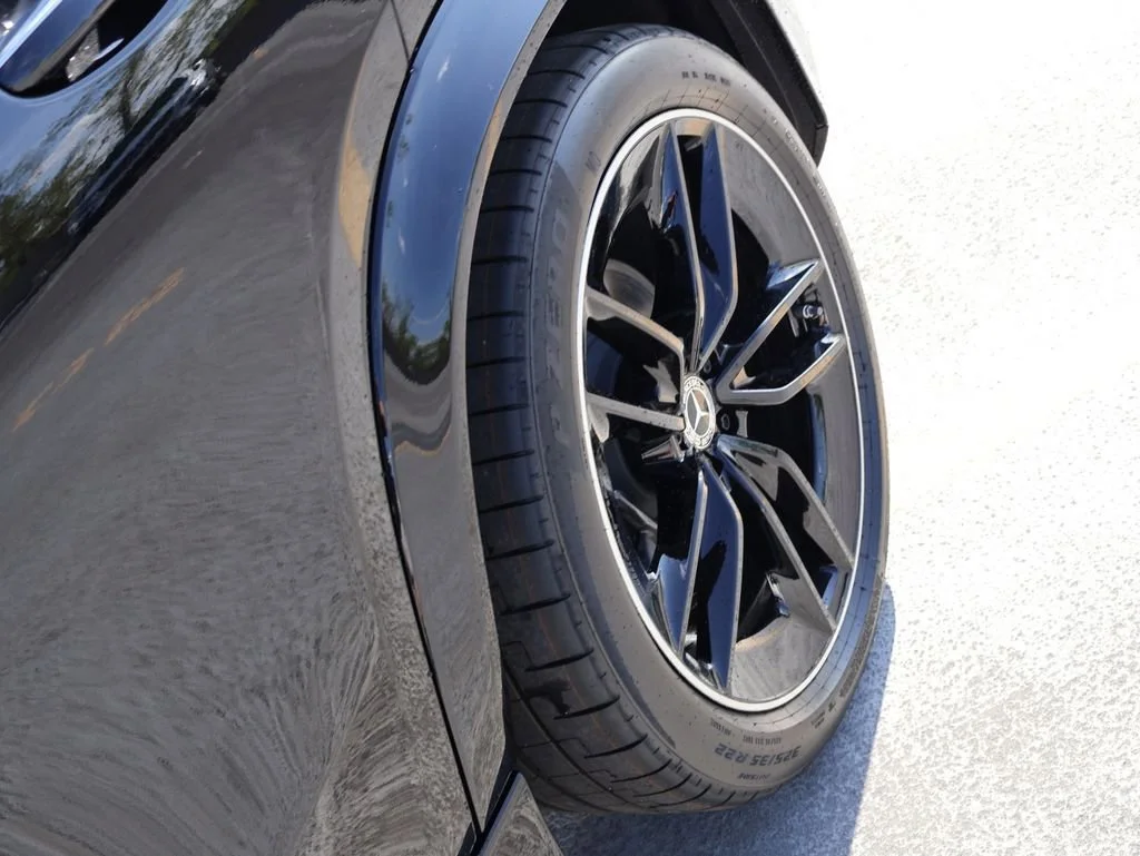 New 2026 Obsidian Black Metallic Mercedes-Benz GLE 580 image 79