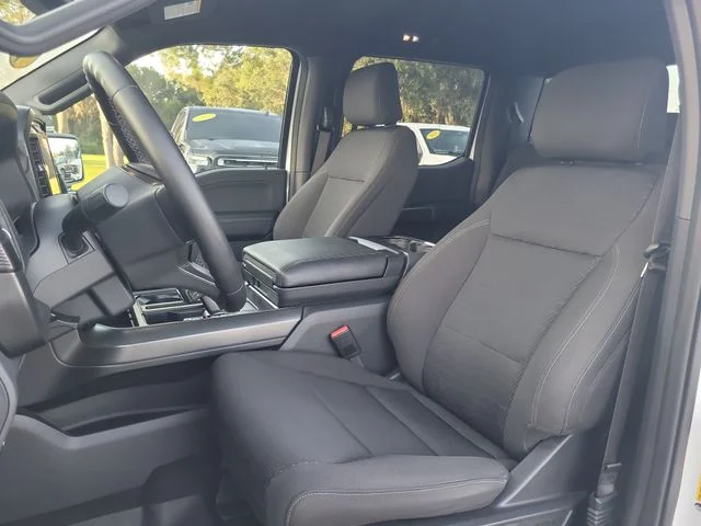 Used 2024 White Ford XLT image 19