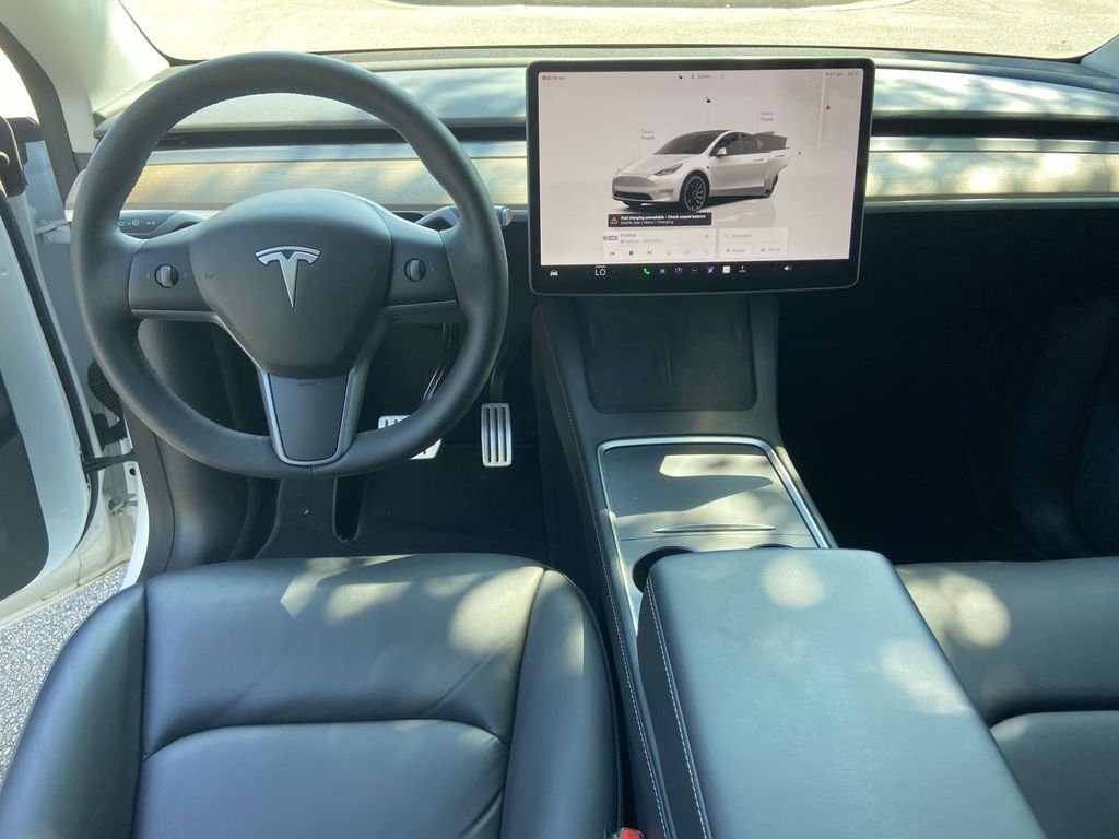 Used 2022 White Tesla Performance image 11