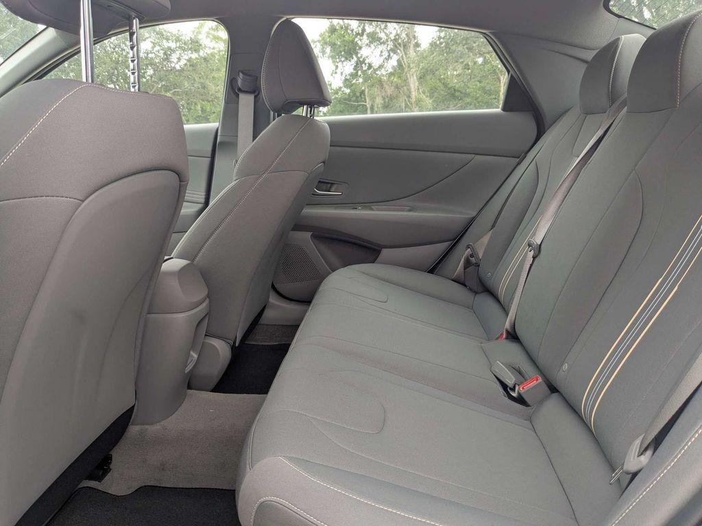 New 2026 White Hyundai SEL Sport image 12