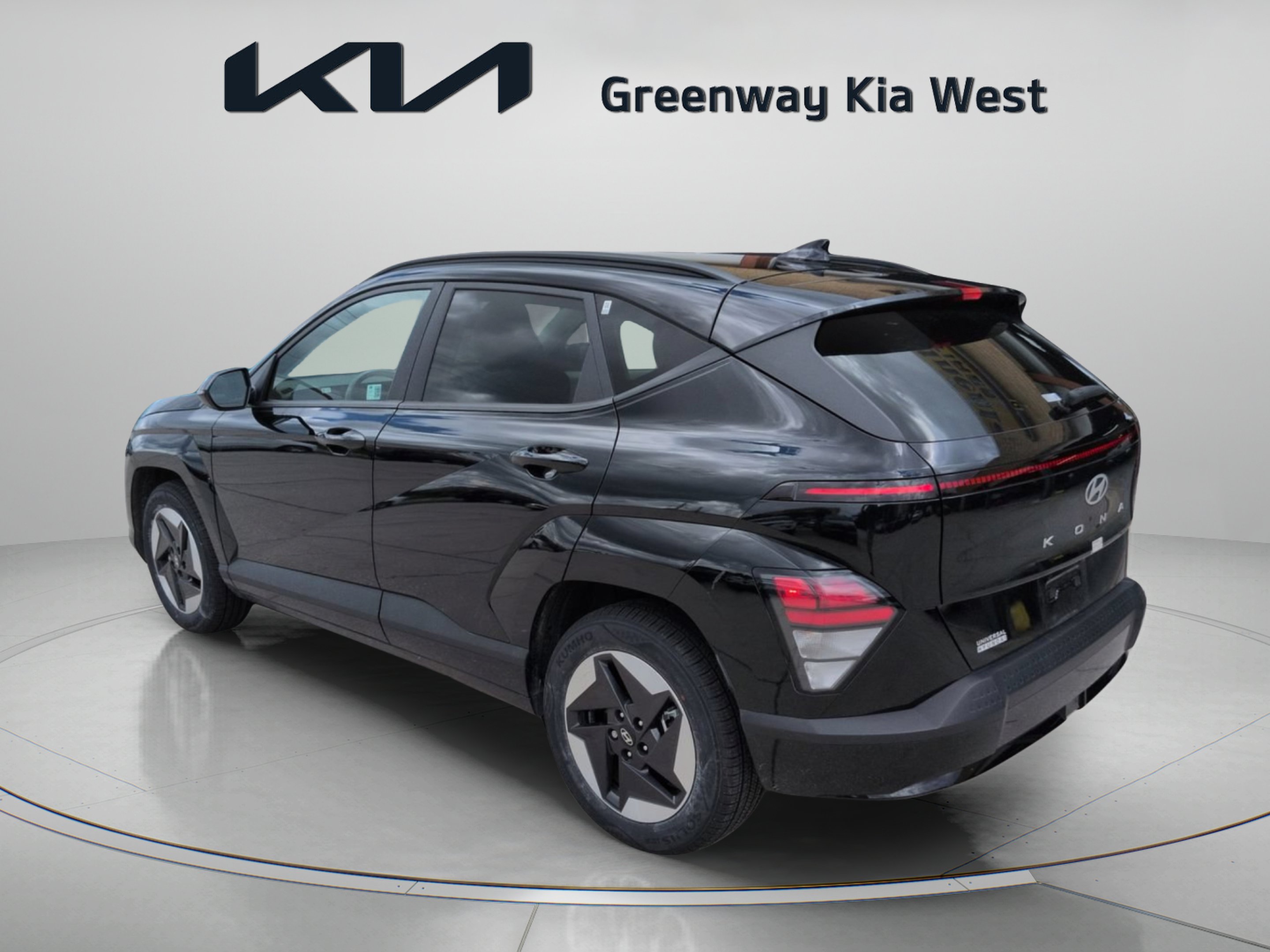 Used 2025 Abyss Black Pearl Hyundai SEL image 6