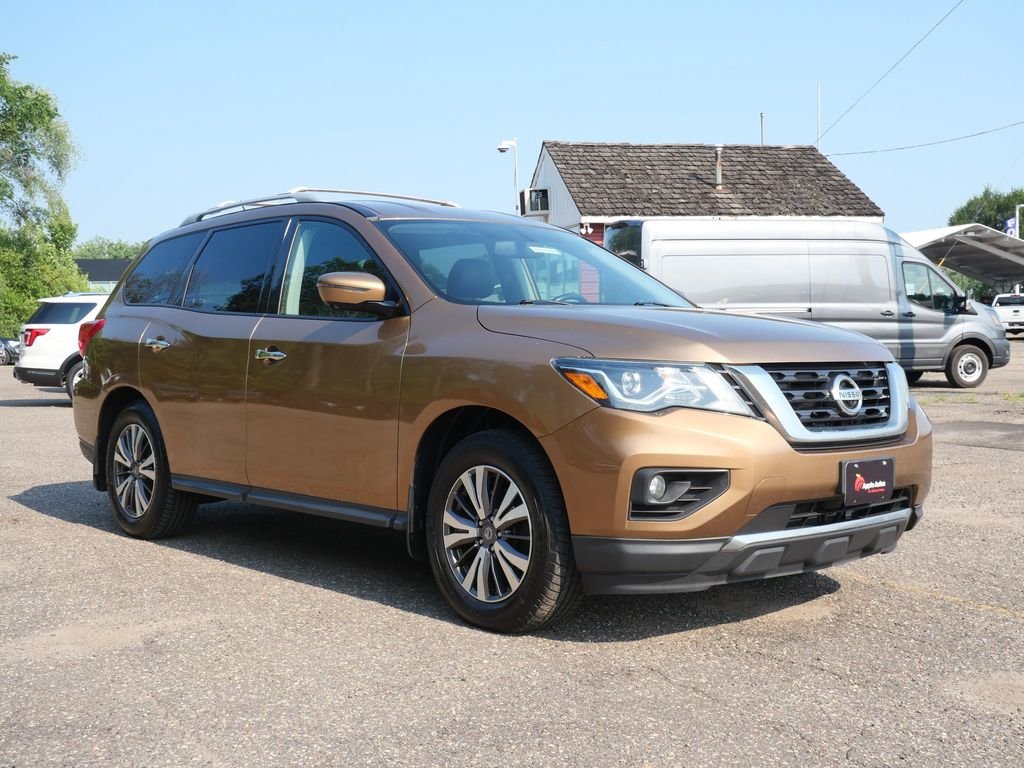 Used 2017 Beige Nissan SL image 1