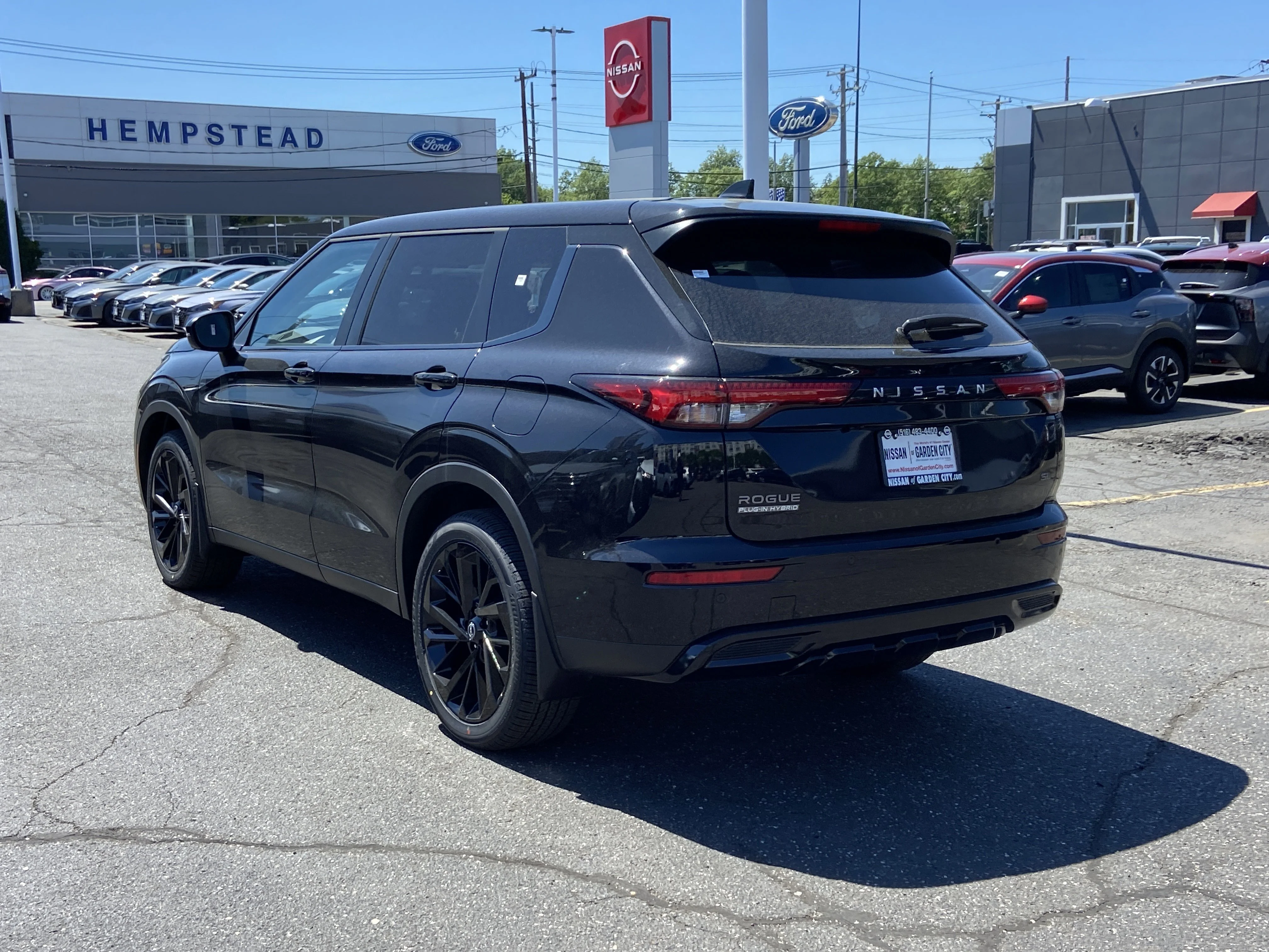 New 2026 Cosmic Black Nissan SL image 8