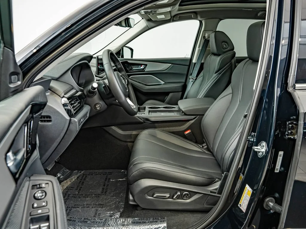 New 2026 Majestic Black Pearl Acura SH-AWD image 33