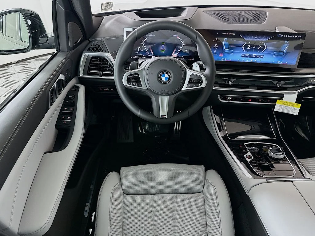 New 2026 Gray Metallic BMW xDrive40i image 25