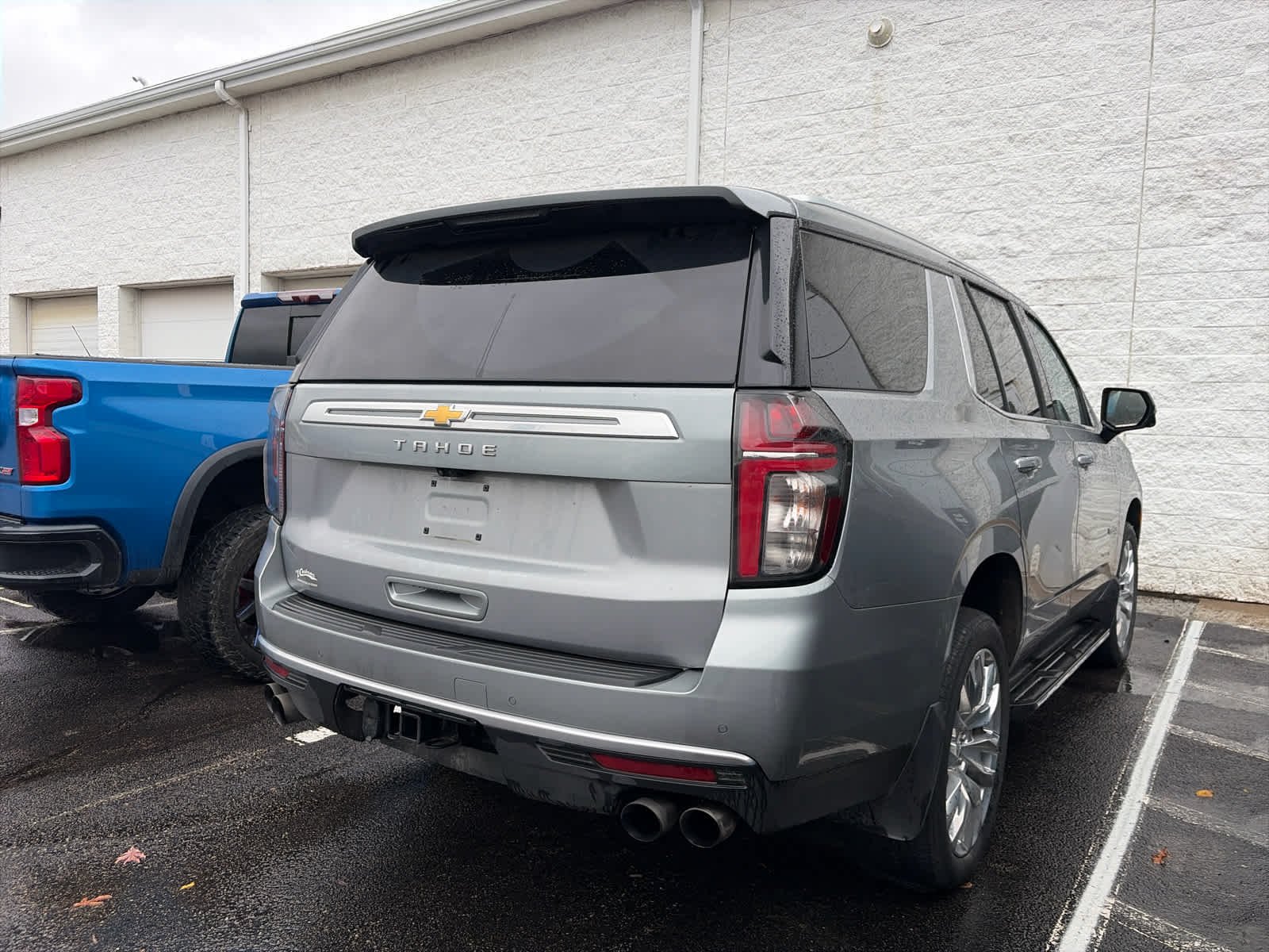 Used 2024 Sterling Gray Metallic Chevrolet High Country image 3