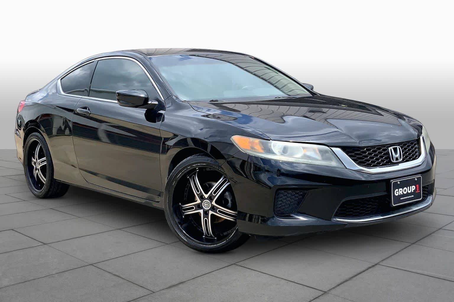 Used 2015 Crystal Black Pearl Honda LX-S image 3