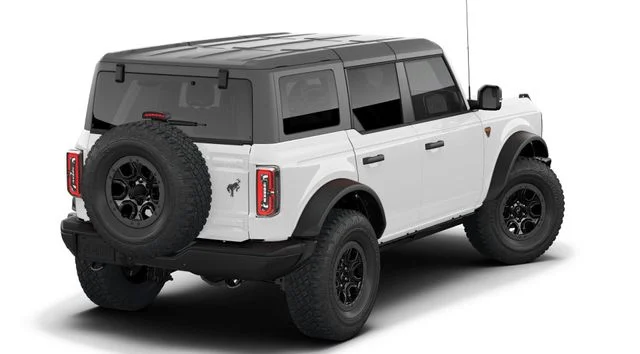New 2026 Oxford White Ford Badlands image 3