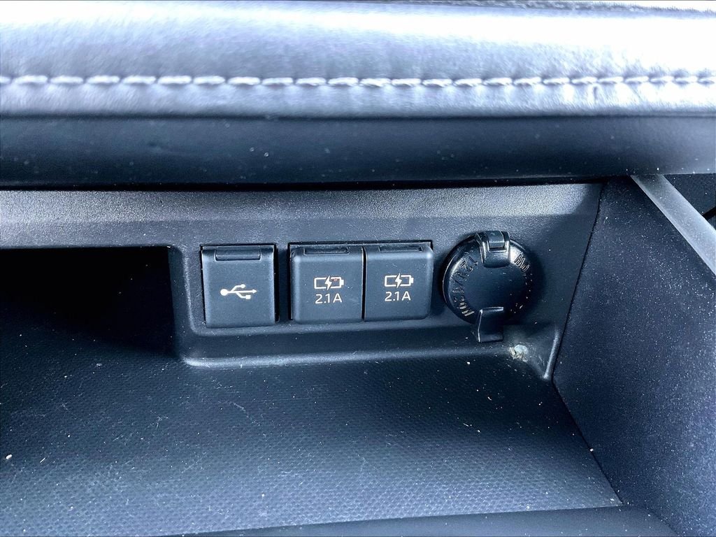 Used 2021 Blueprint Toyota XSE image 28
