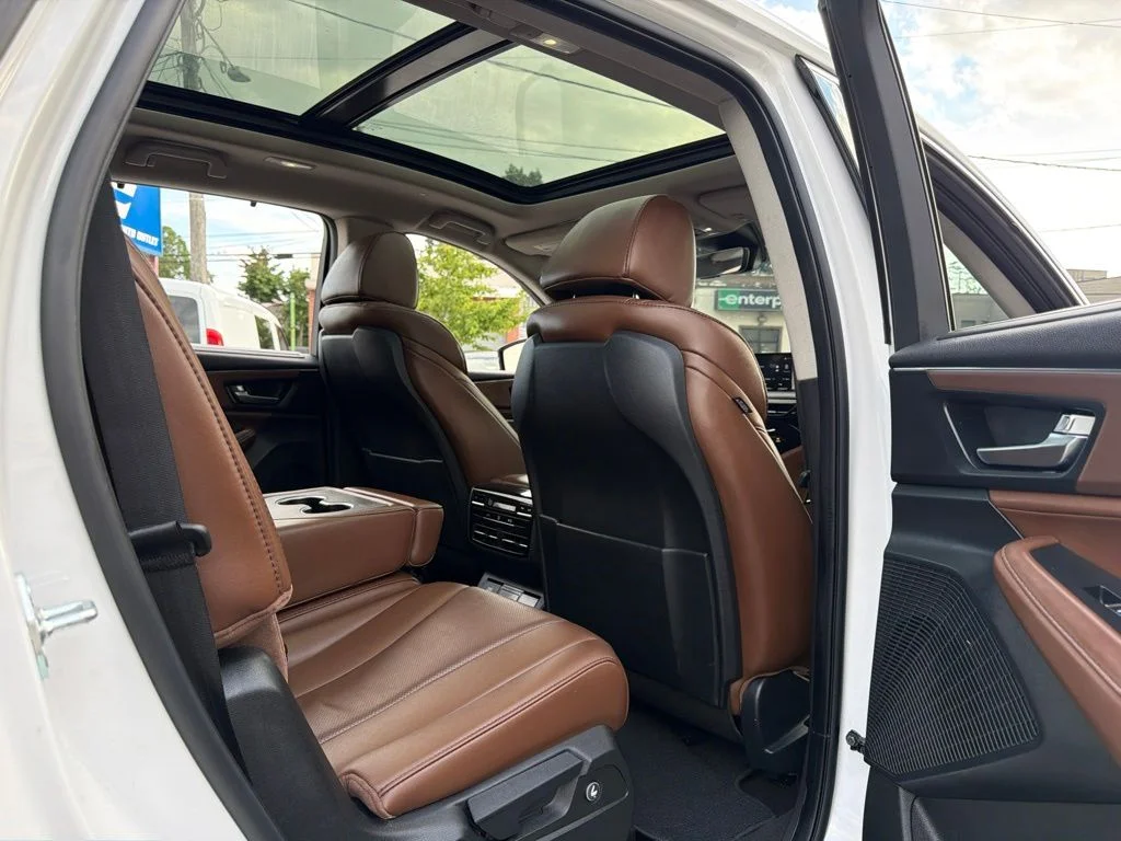 Used 2024 White Acura Technology image 19