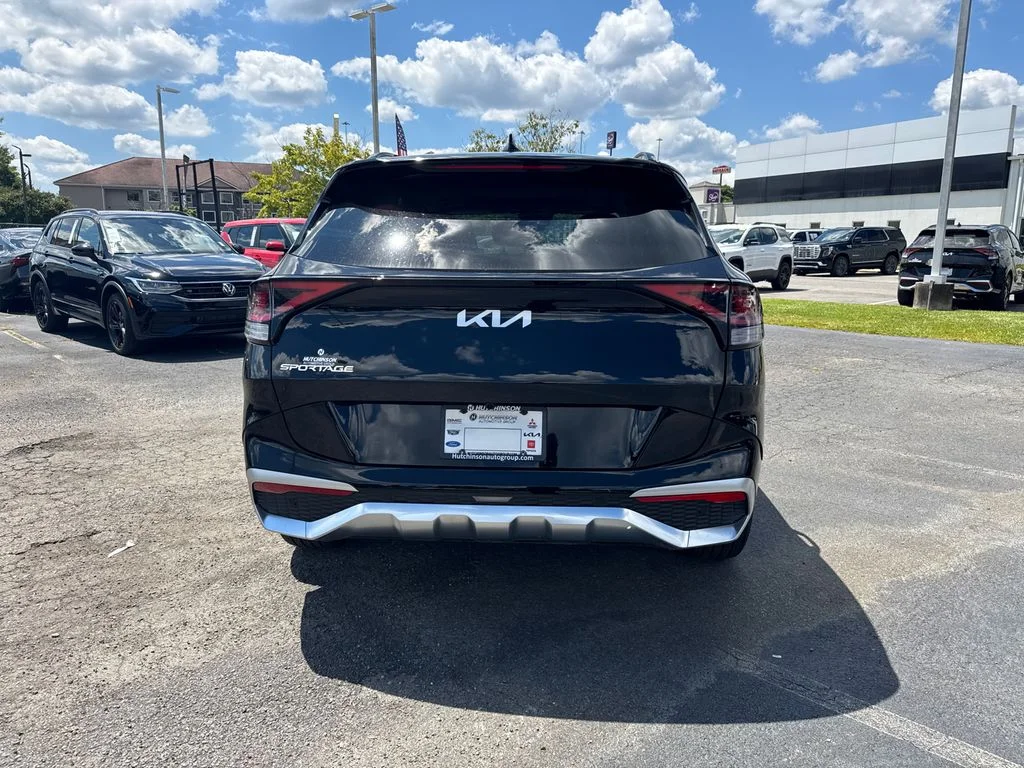 2025 Kia Sportage SX - Photo 4