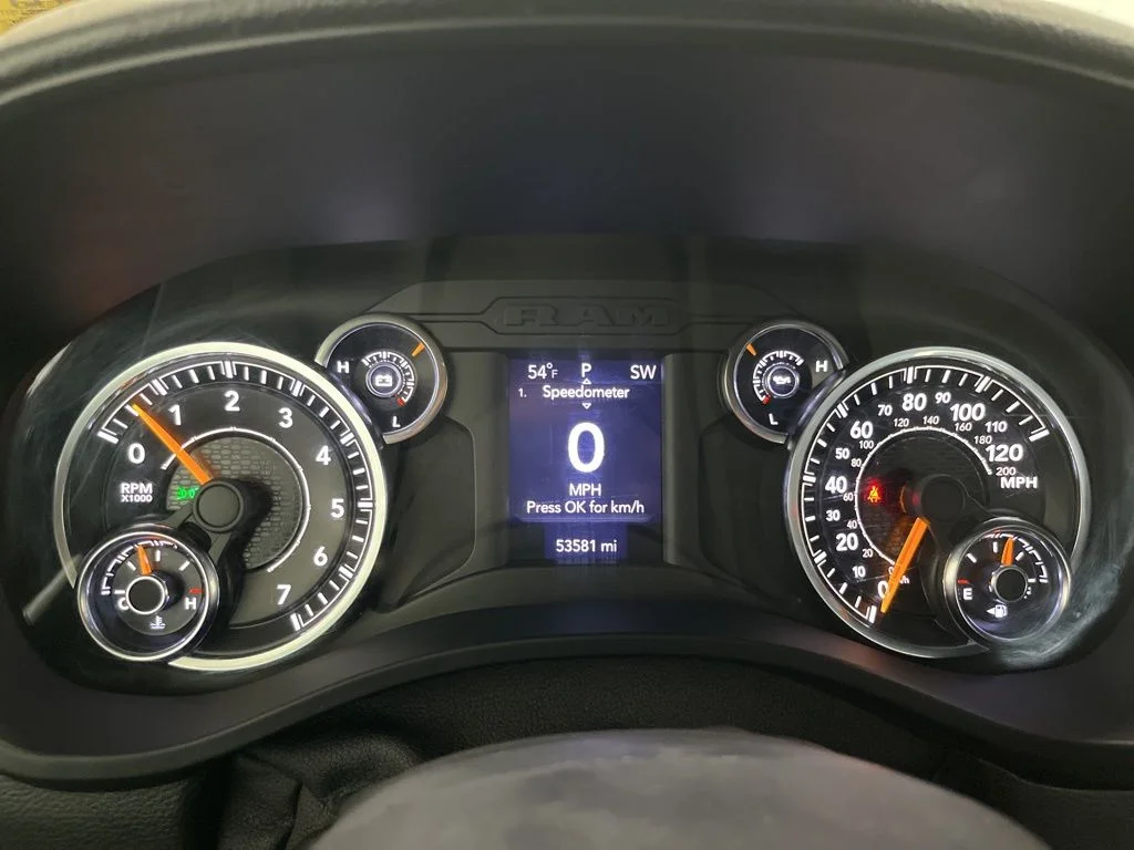 Used 2021 Gray Ram Big Horn/Lone Star image 8