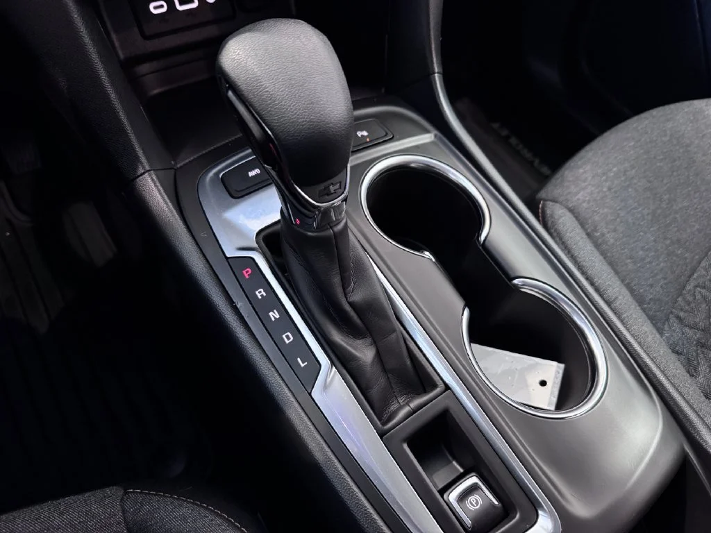 2024 Chevrolet Equinox LT - Photo 23