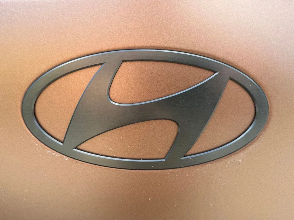 Used 2024 Earthy Brass Matte Hyundai Calligraphy image 38