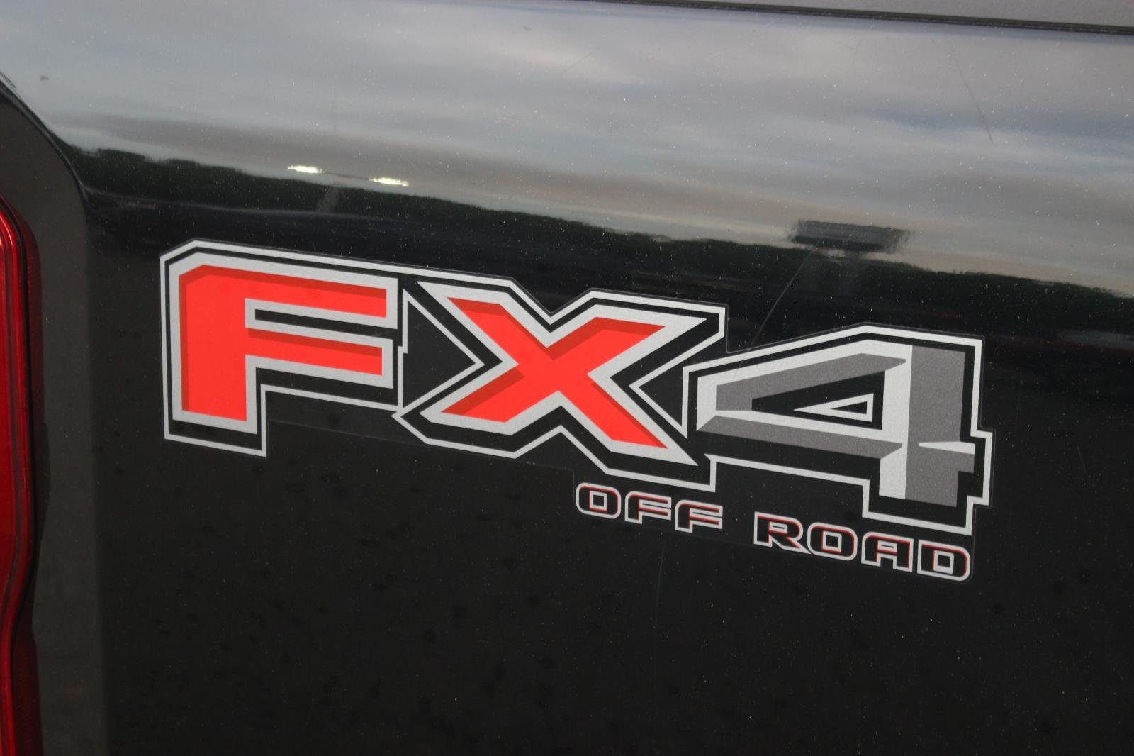 Used 2023 Black Ford XL image 12