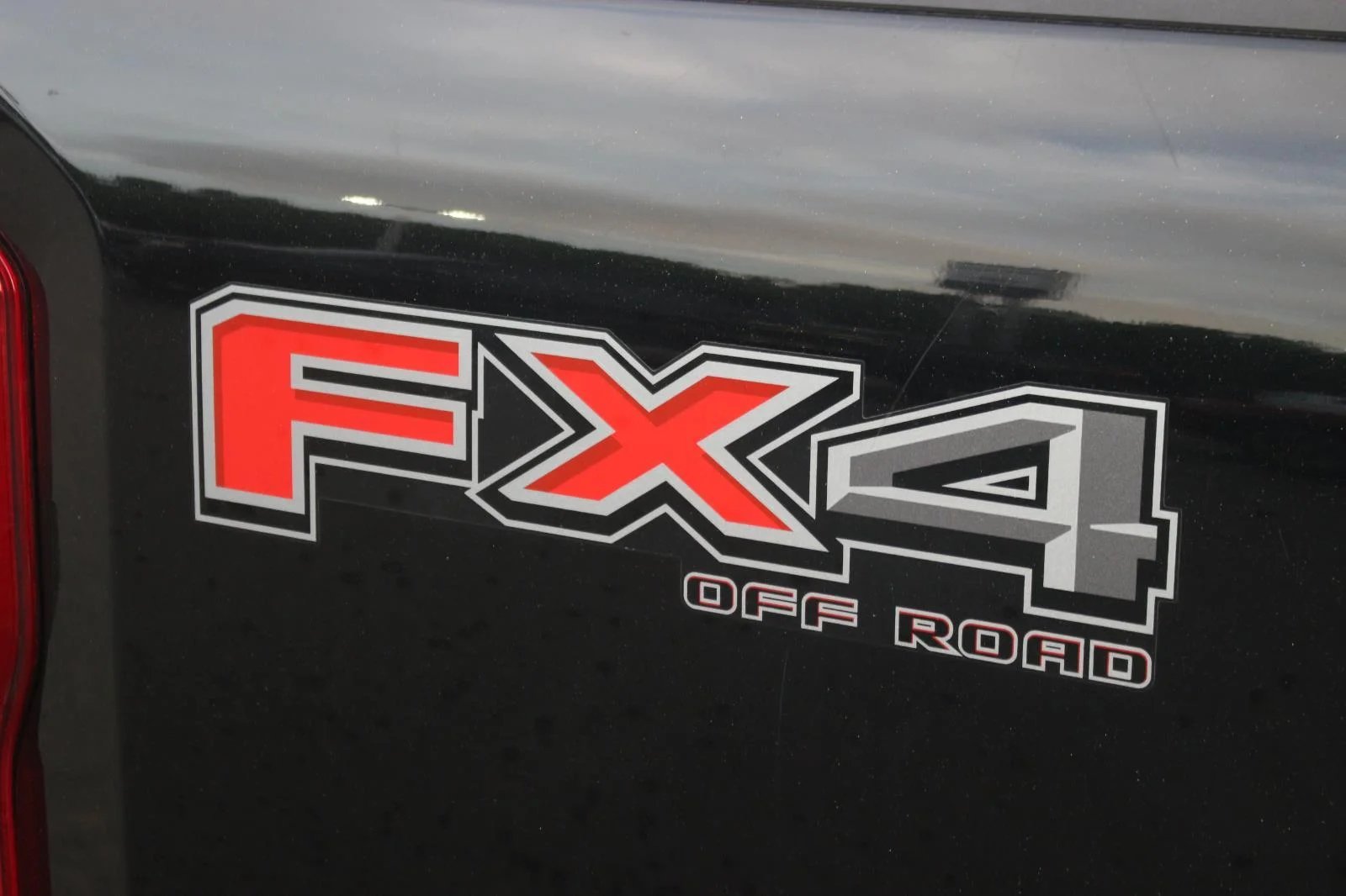 Used 2023 Black Ford XL image 12