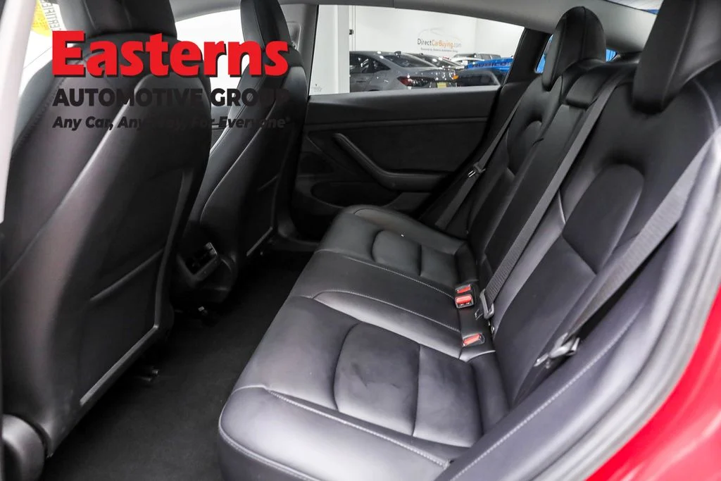 Used 2021 Red Tesla Long Range image 19