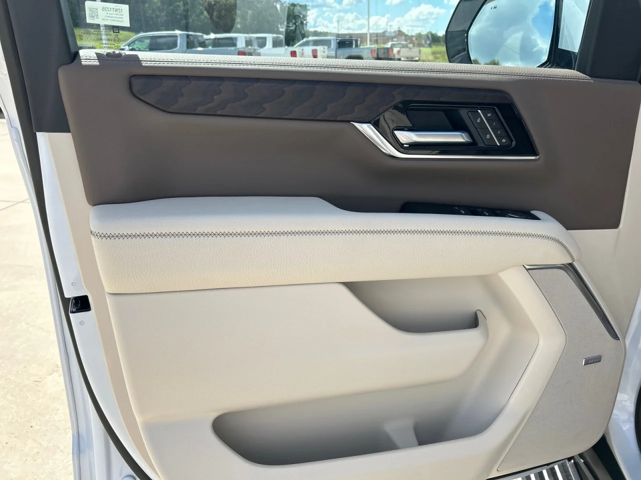 New 2026 Glacier White Tricoat GMC Denali image 10
