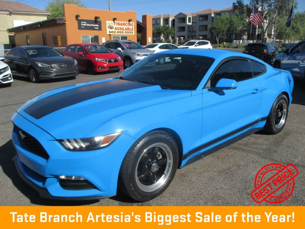 2017 Ford Mustang V6 Coupe's photo