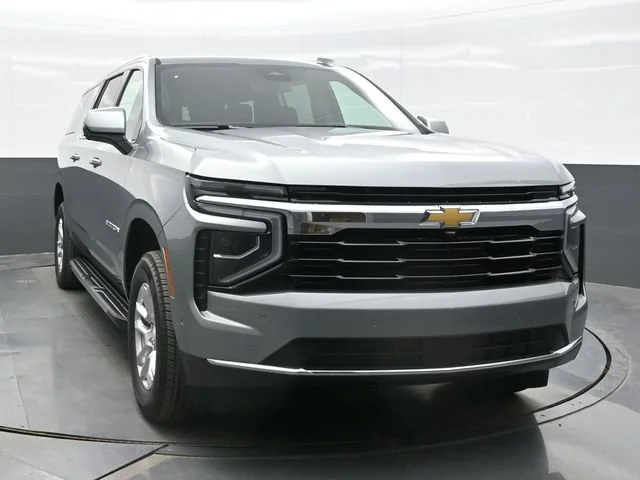 2026 Chevrolet Suburban LS - Photo 6