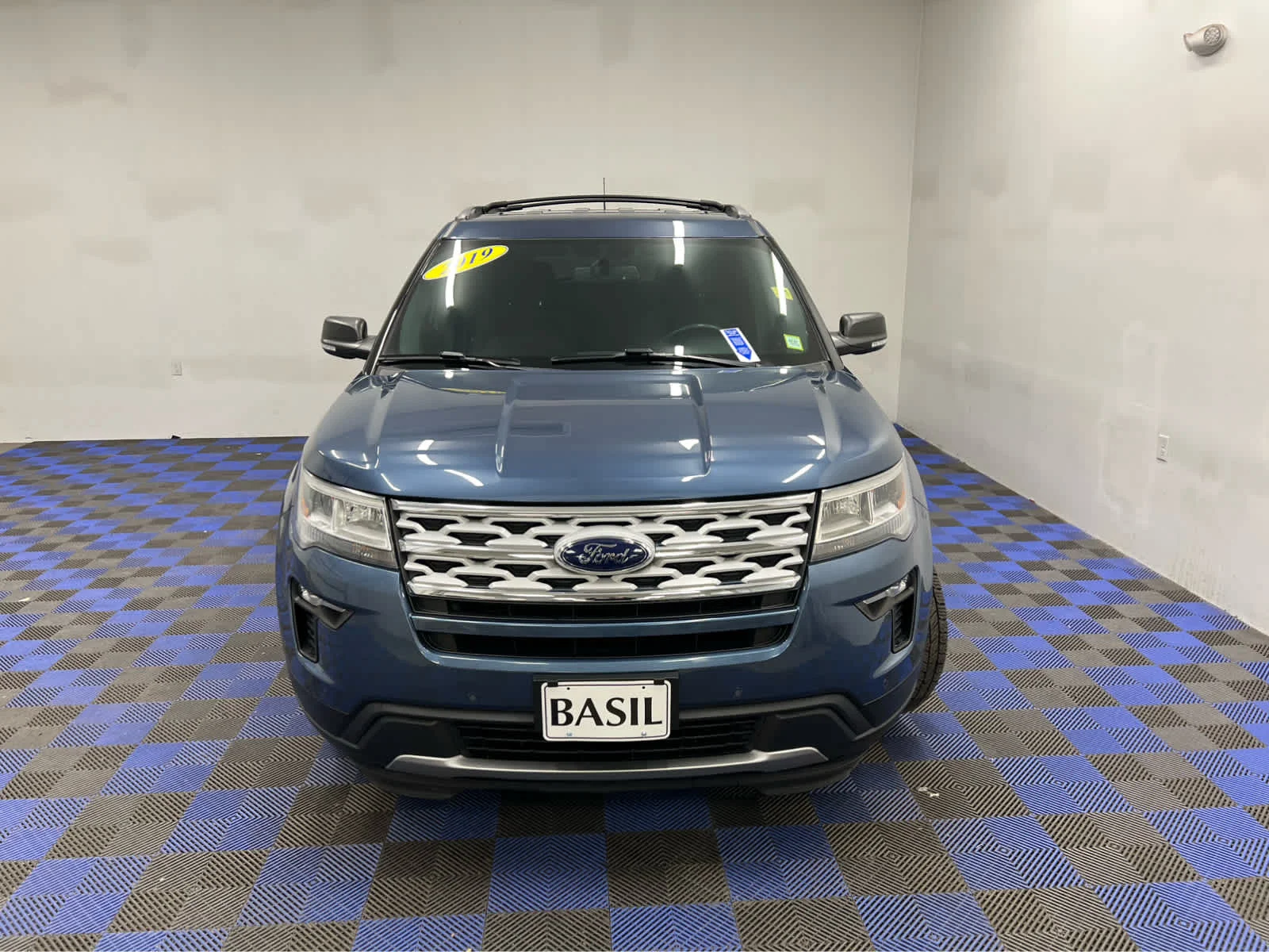 Used 2019 Blue Metallic Ford XLT image 7