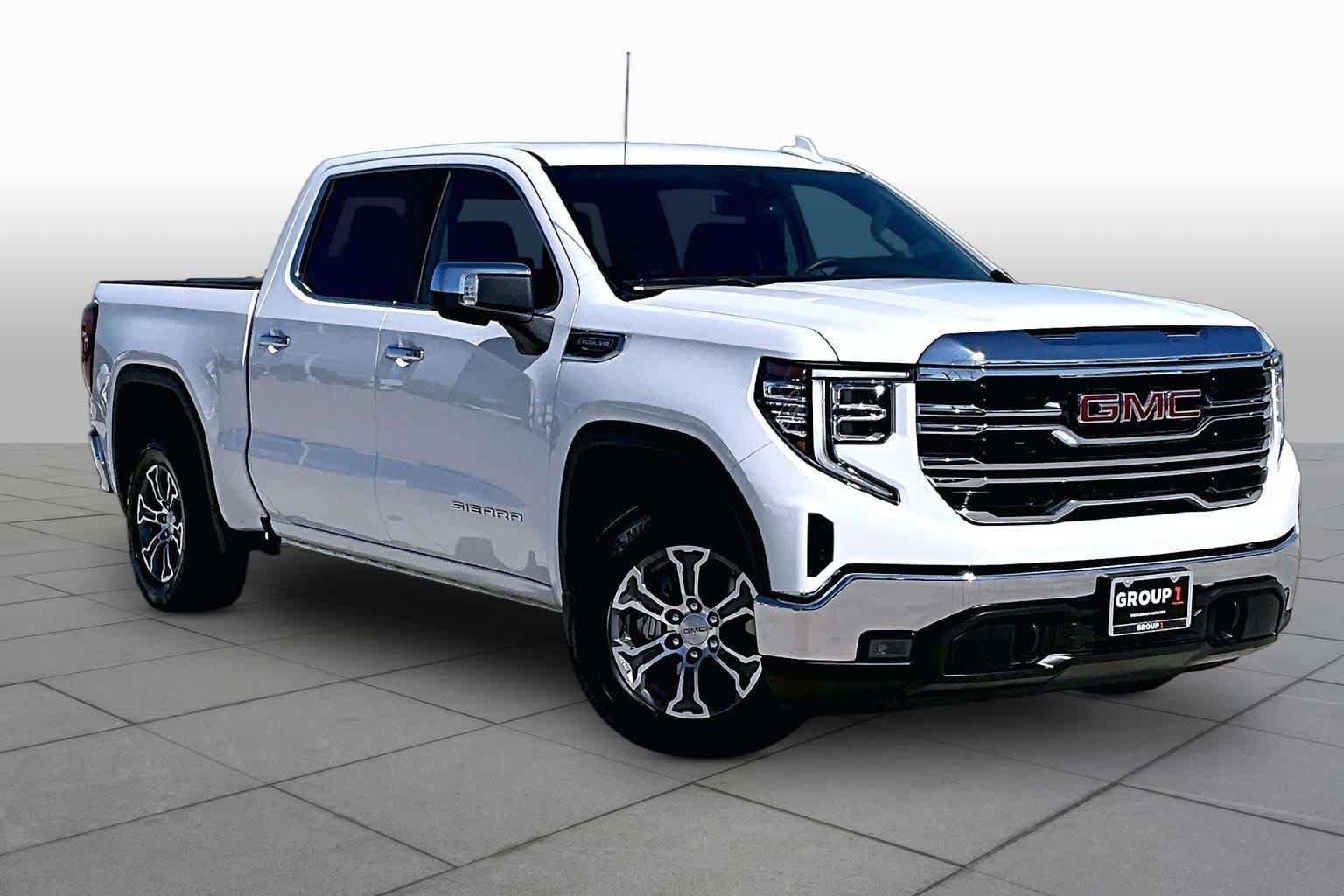 Used 2026 Summit White GMC SLT image 3