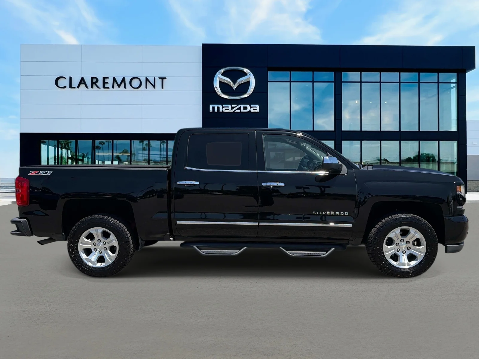 Used 2017 Black Chevrolet 4WD Crew Cab 143.5 LTZ w/2LZ image 4