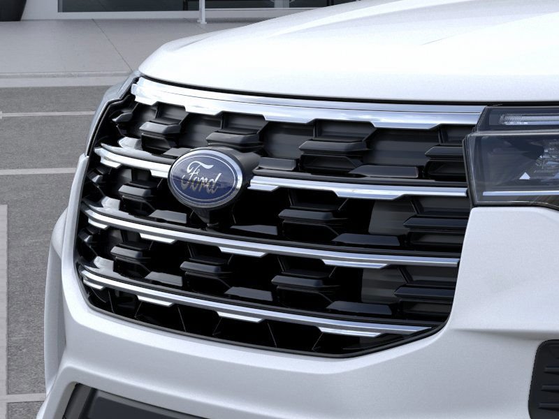 New 2026 Star White Metallic Tri-Coat Ford Active image 17