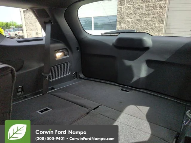 New 2026 Carbonized Gray Metallic Ford Platinum image 28