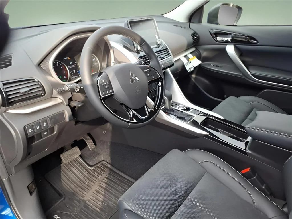 2026 Mitsubishi Eclipse Cross SE - Photo 12