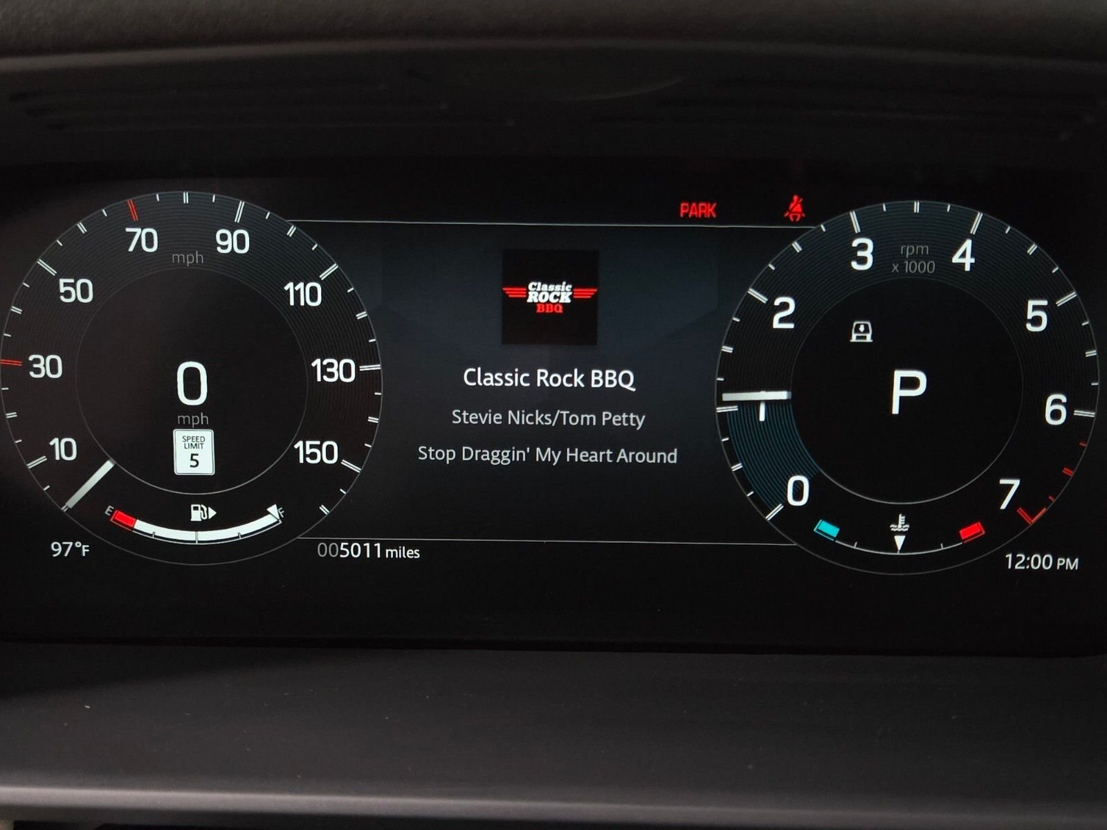 Used 2026 Santorini Black Metallic Land Rover Gemini Edition image 33