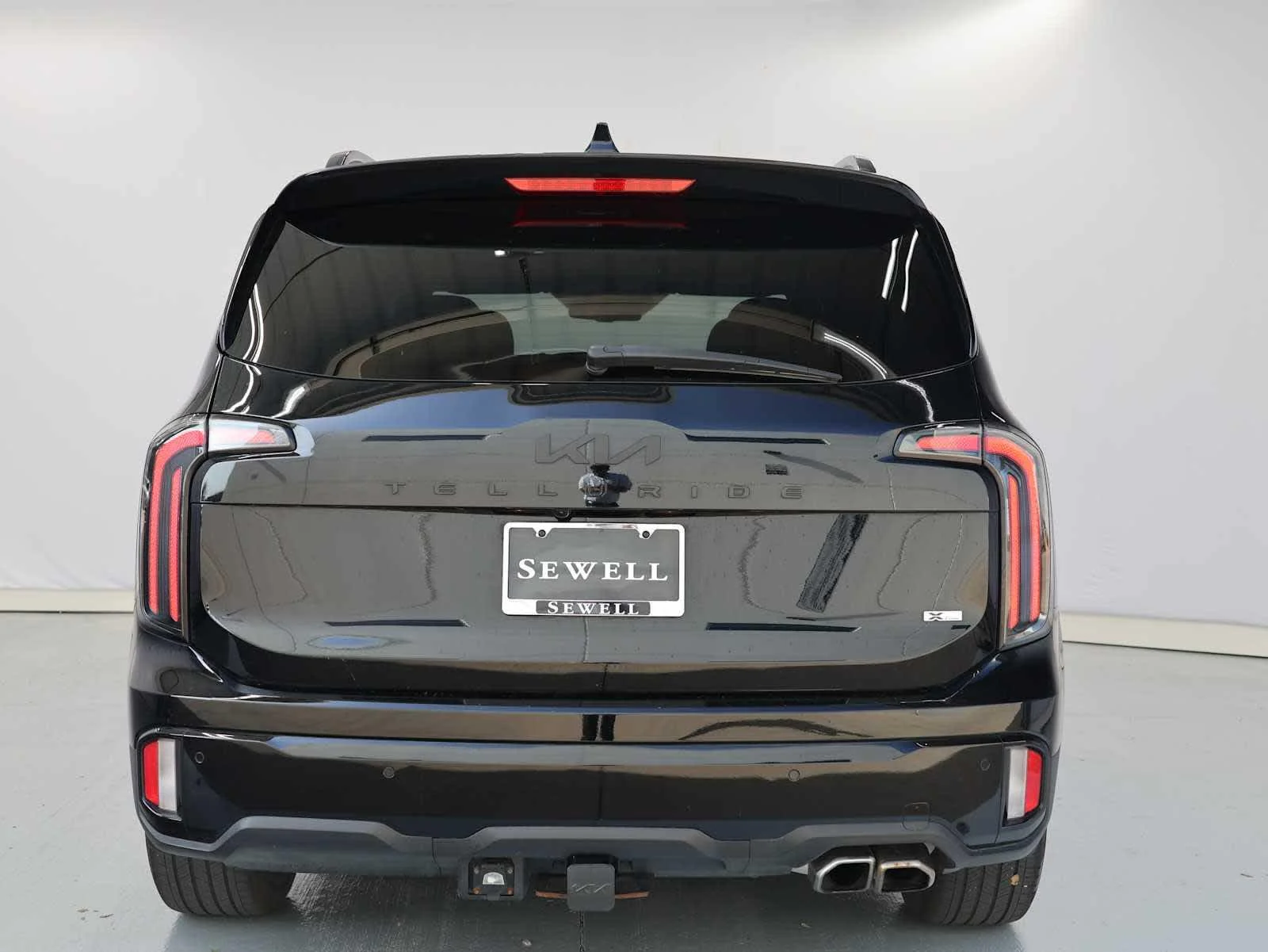 Used 2024 Ebony Black Kia EX X-Line image 7