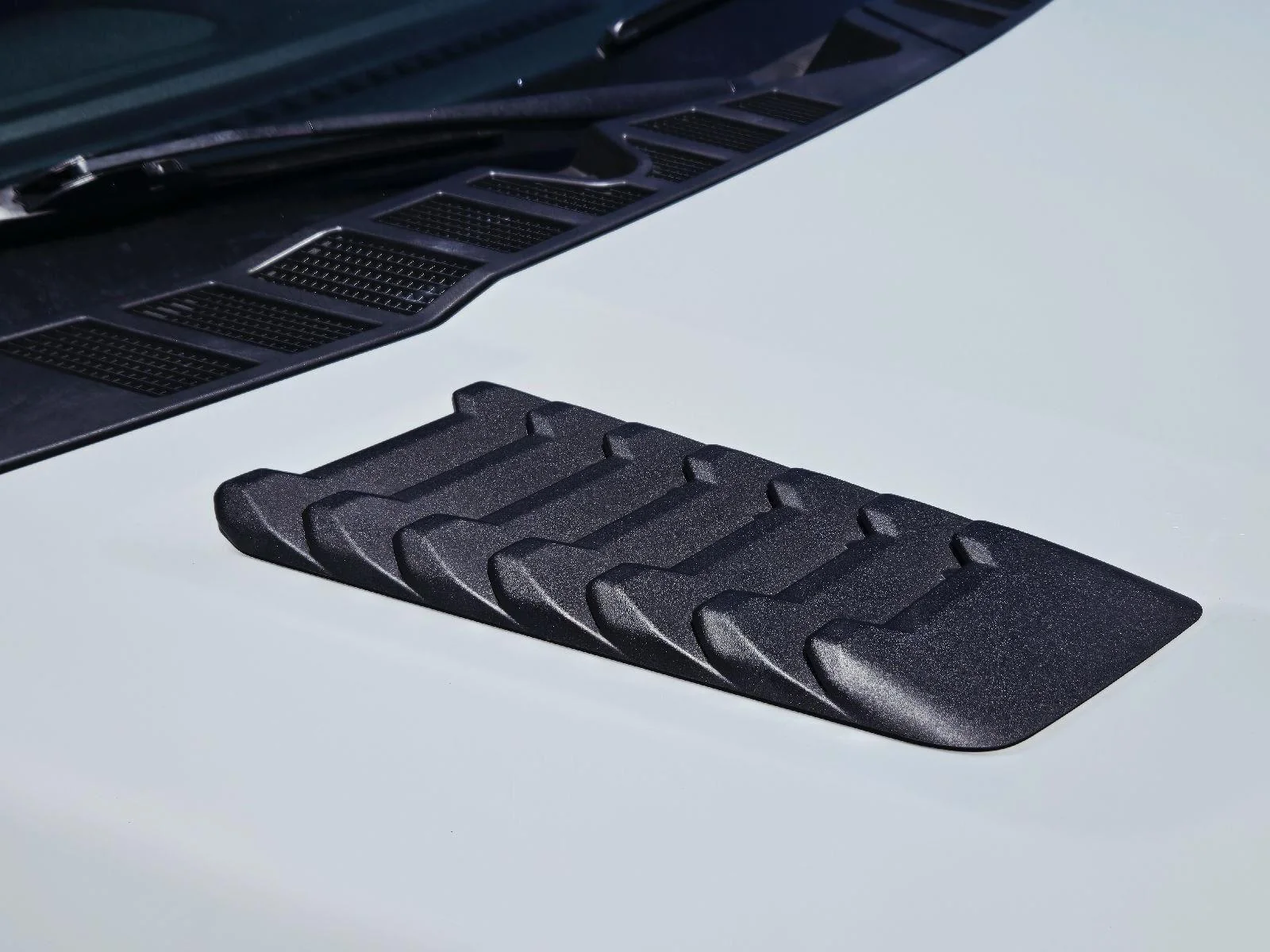 Used 2023 Avalanche Gray Ford Tremor image 10