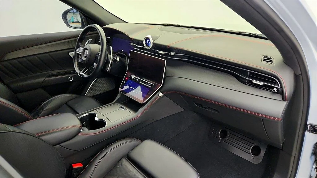 Used 2023 Grigio Cangiante Tri-Coat Maserati Modena AWD w/ Premium Plus Pkg & Full Premium Leather image 24