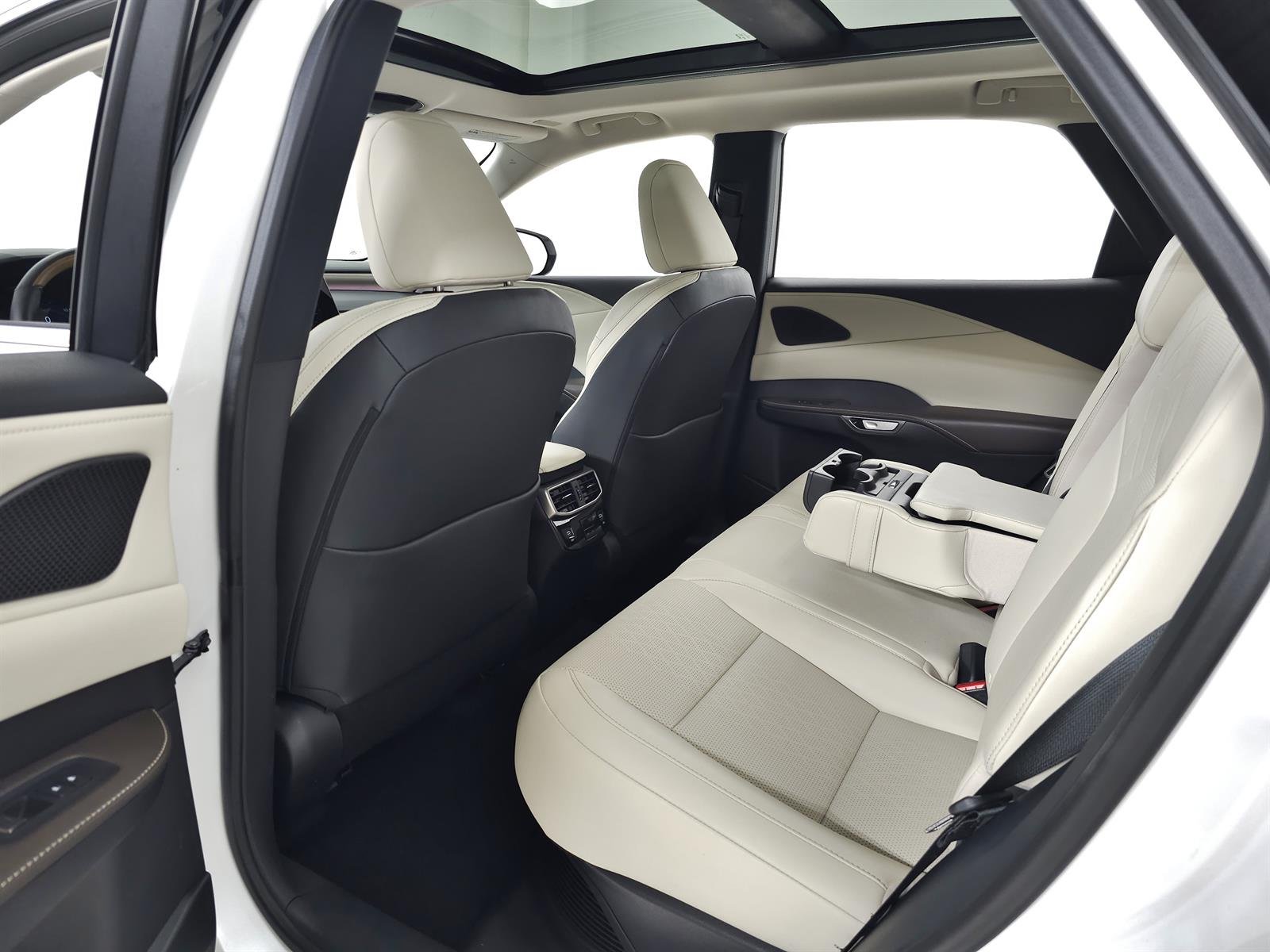 Certified Used 2026 White Lexus PREMIUM+ image 36