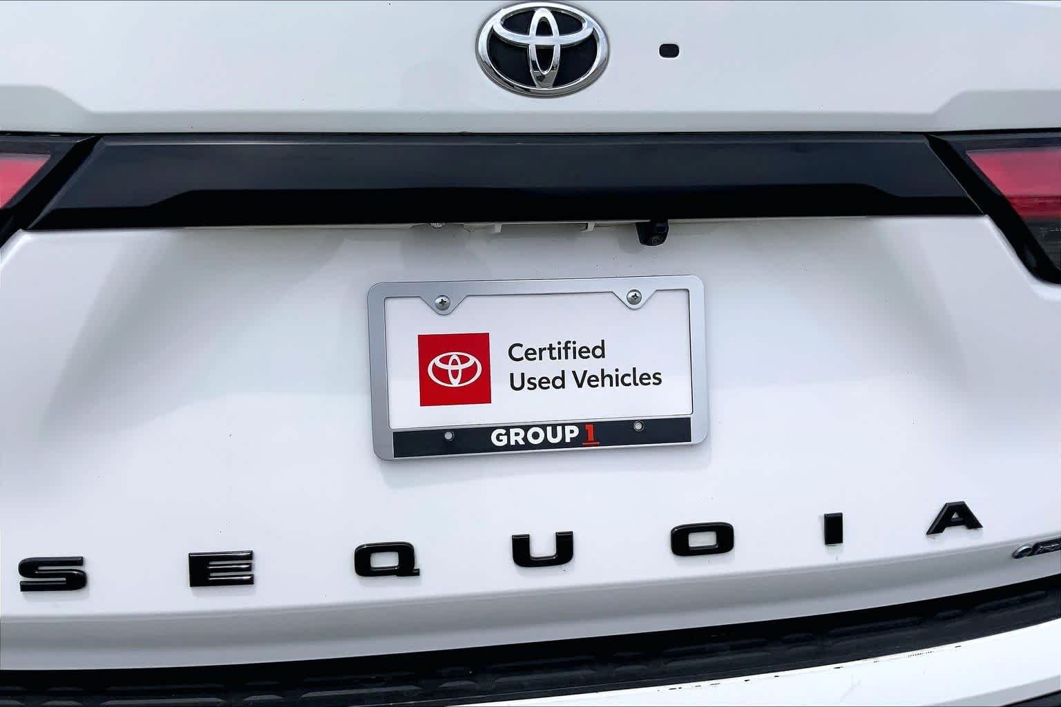 Used 2025 Ice Cap Toyota SR5 image 10