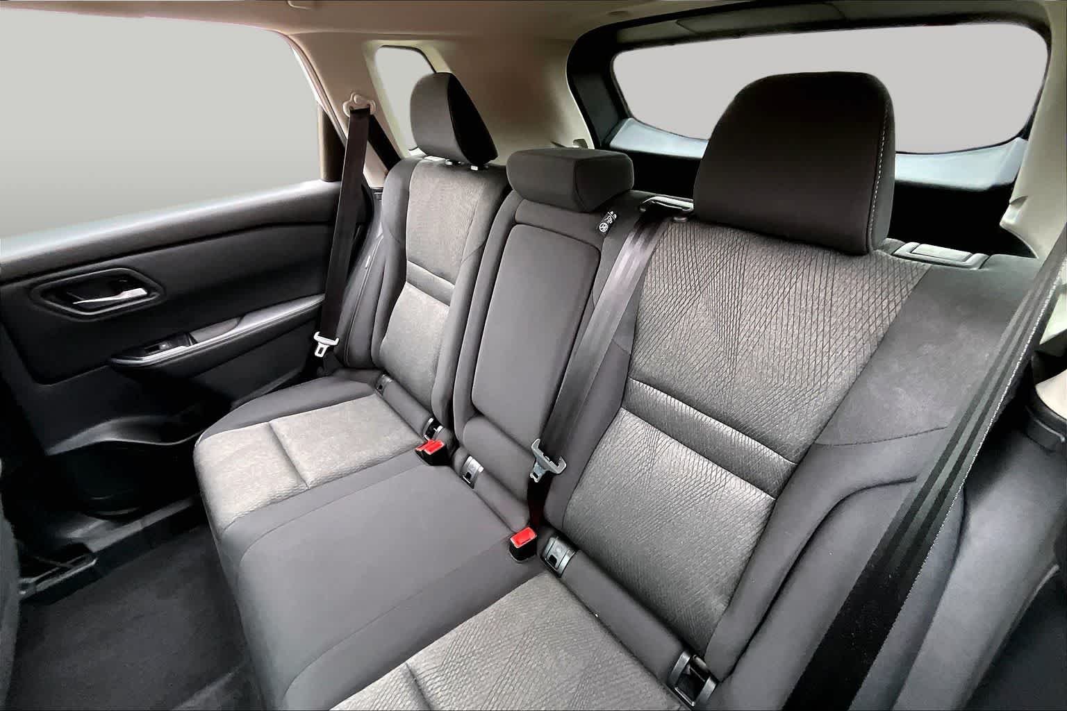 Used 2025 Brilliant Silver Metallic Nissan SV image 18