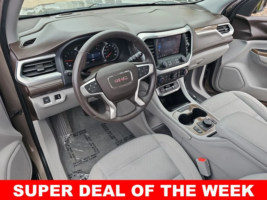 Used 2023 Gray GMC SLE image 17