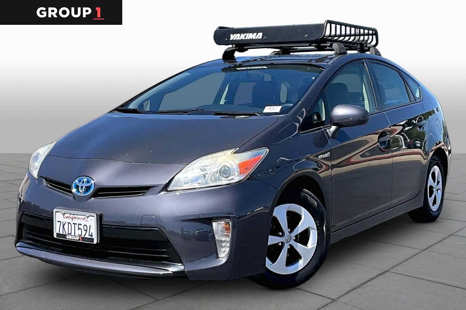 Pre-Owned 2015 Toyota Prius Two