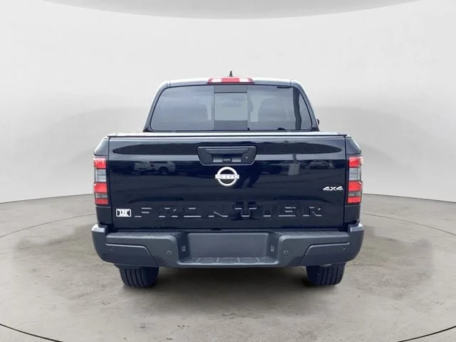 Used 2025 Super Black Nissan S image 4