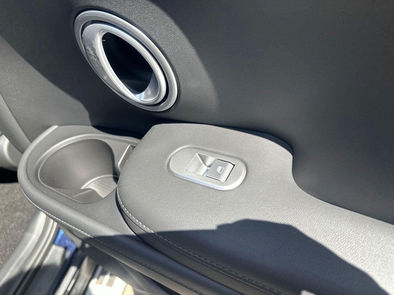 New 2026 Blue Hyundai SEL Premium 7P image 38