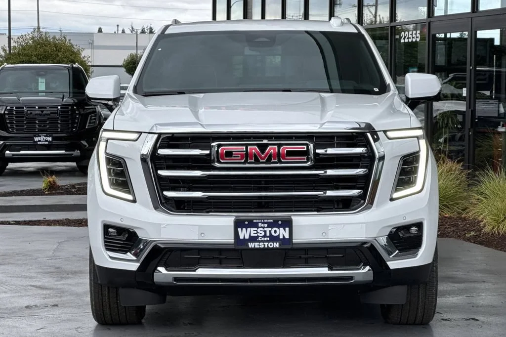 New 2026 Summit White GMC Elevation image 6