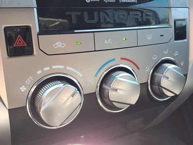 Used 2021 White Toyota SR5 image 23