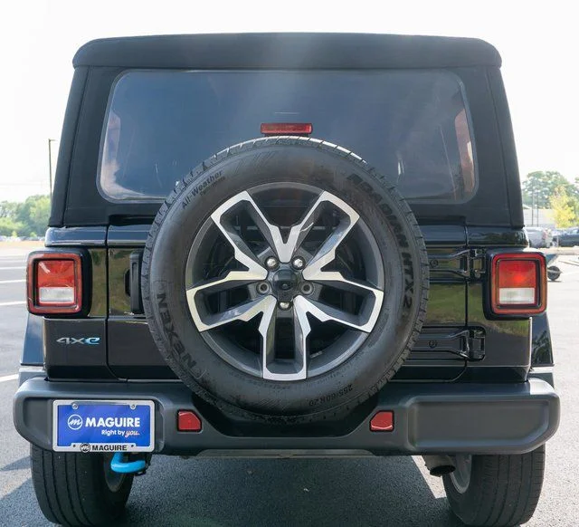 Used 2024 Black Jeep Sport S 4xe image 7