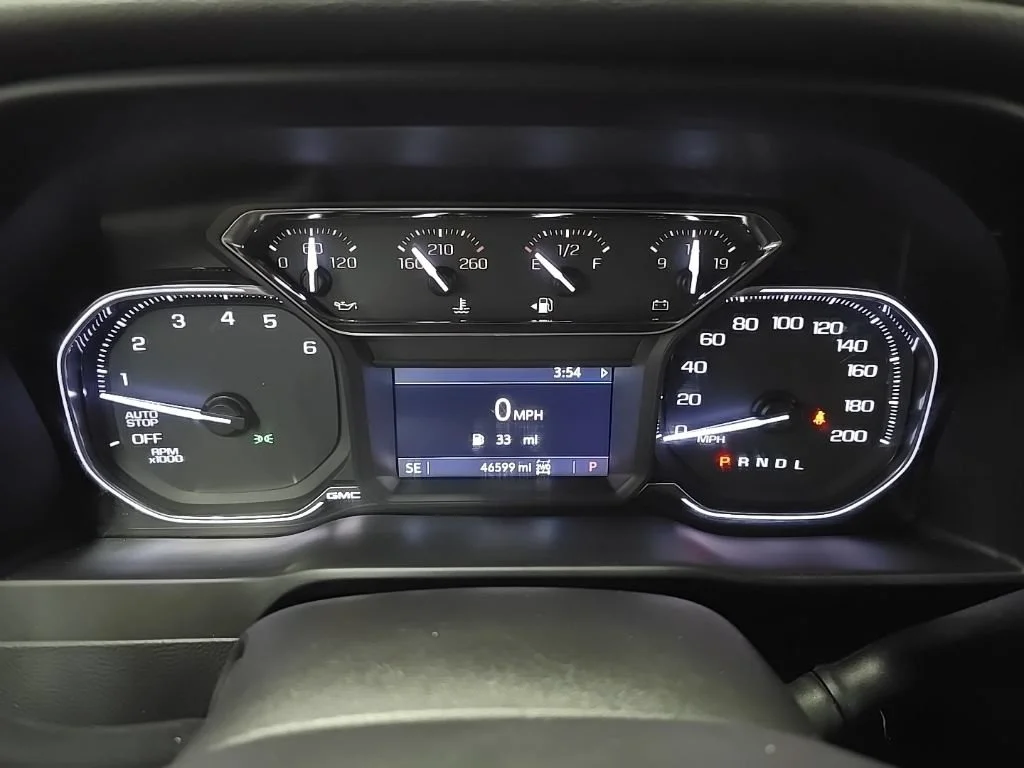 Used 2019 Summit White GMC AT4 image 21
